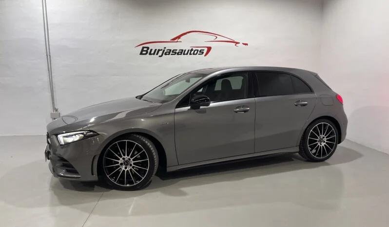 MERCEDES A200d AMG 150CV lleno