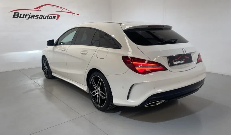 MB CLA220d SHOOTING BRAKE lleno